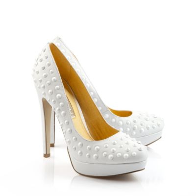 Buffalo Plateau-Pumps mit Kegelnieten