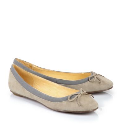 Buffalo Ballerina aus Veloursleder