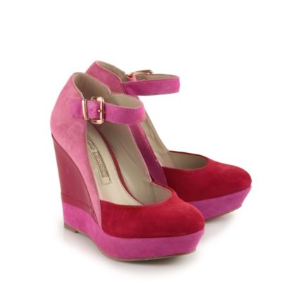 Buffalo Pumps aus Veloursleder