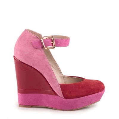 Buffalo Pumps aus Veloursleder