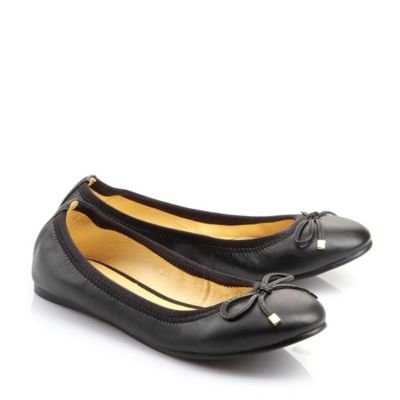 Buffalo Ballerina aus Leder