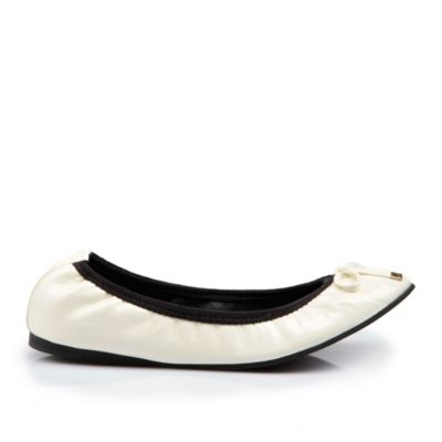 Buffalo Ballerina in Lacklederoptik