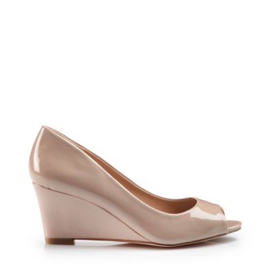 Buffalo Keilsandalette in nude