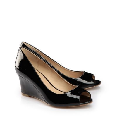 Buffalo Keilsandalette in schwarz