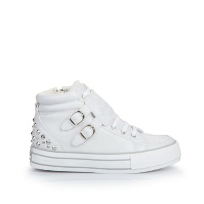 Buffalo Sneaker in Lederoptik