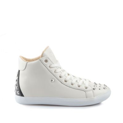 Buffalo Sneaker mit silber-farbenen Nieten