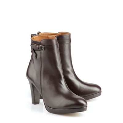 Buffalo Plateau-Stiefelette aus feinstem Leder