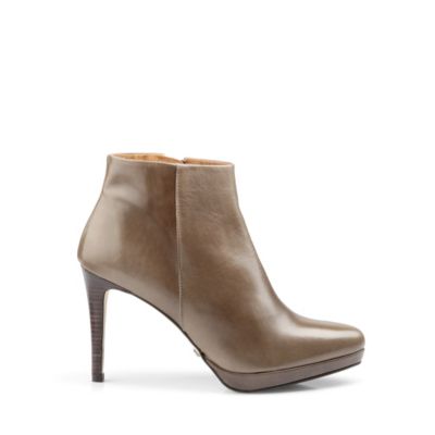 Buffalo Stiefelette aus grau-/beige-farbenem Leder