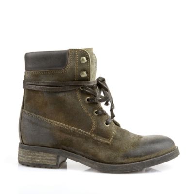 Buffalo Boots aus Veloursleder, leichte used-Optik