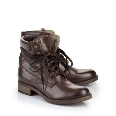 Buffalo Boots aus Leder in dunkelbraun