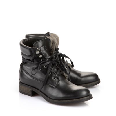 Buffalo Boots aus Leder