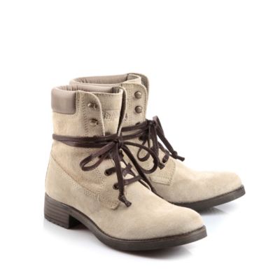 Buffalo Boots in beige
