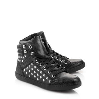 Buffalo Sneaker mit dekorativen Nieten